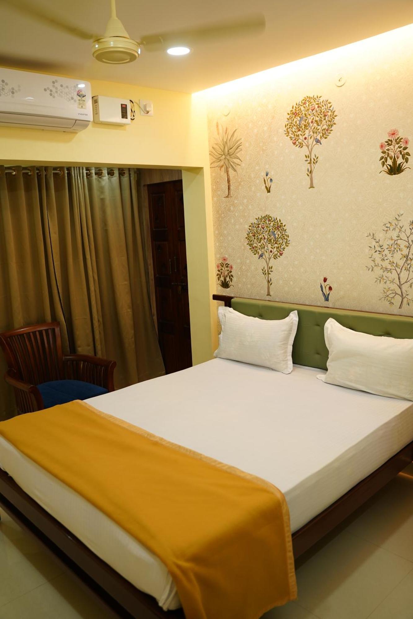 Srirangam Service Apartment Tiruchirappalli Bagian luar foto