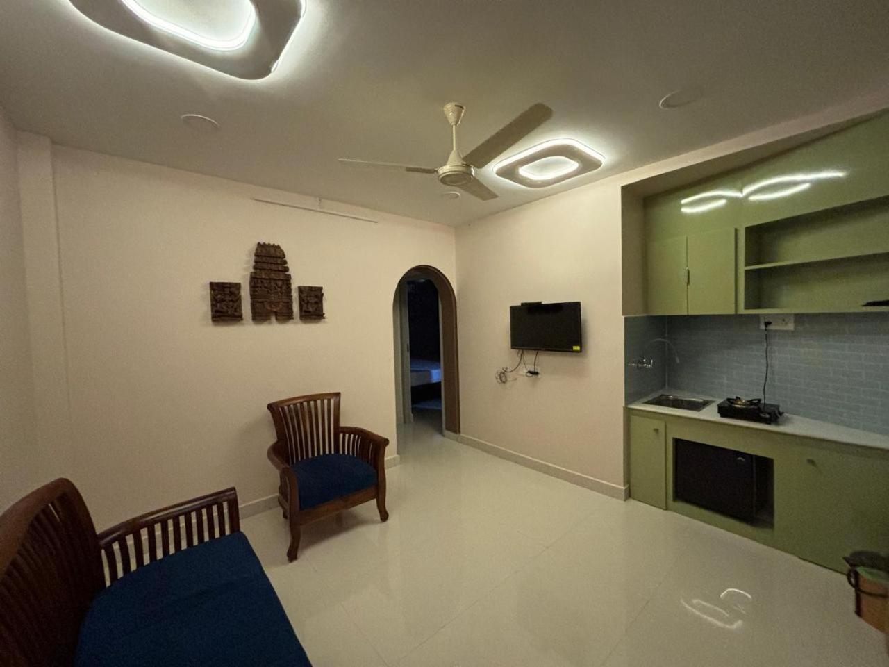 Srirangam Service Apartment Tiruchirappalli Bagian luar foto